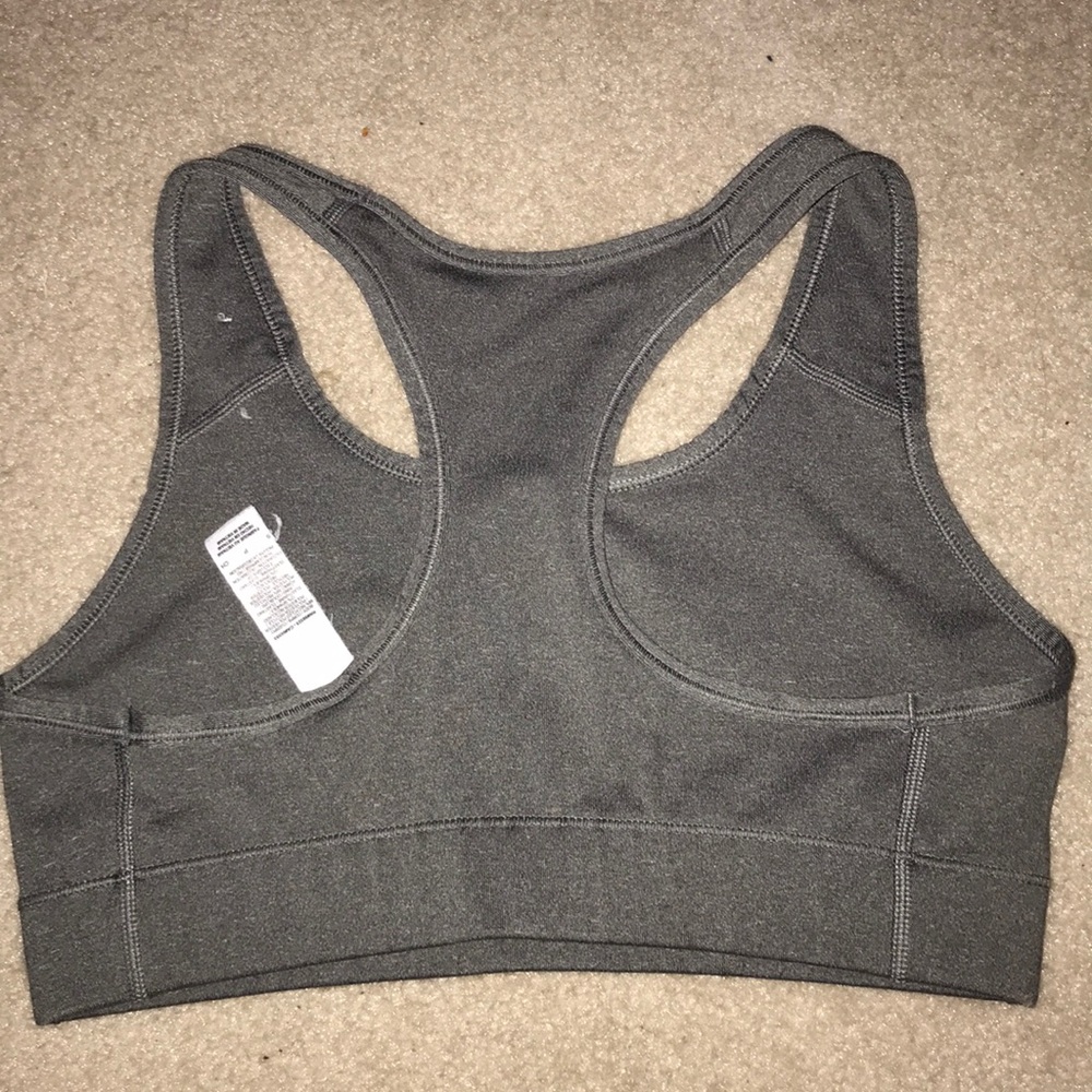 Grey nike sports bra - Picture 2 of 2